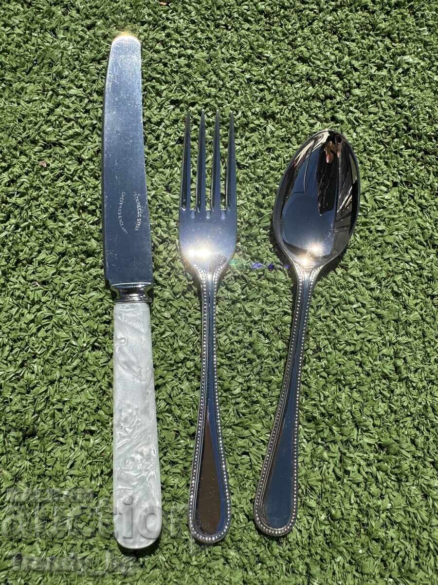 Set de tacâmuri pentru copii, argintat – Sheffield cu preț € 45.00 | 88.01 BGN