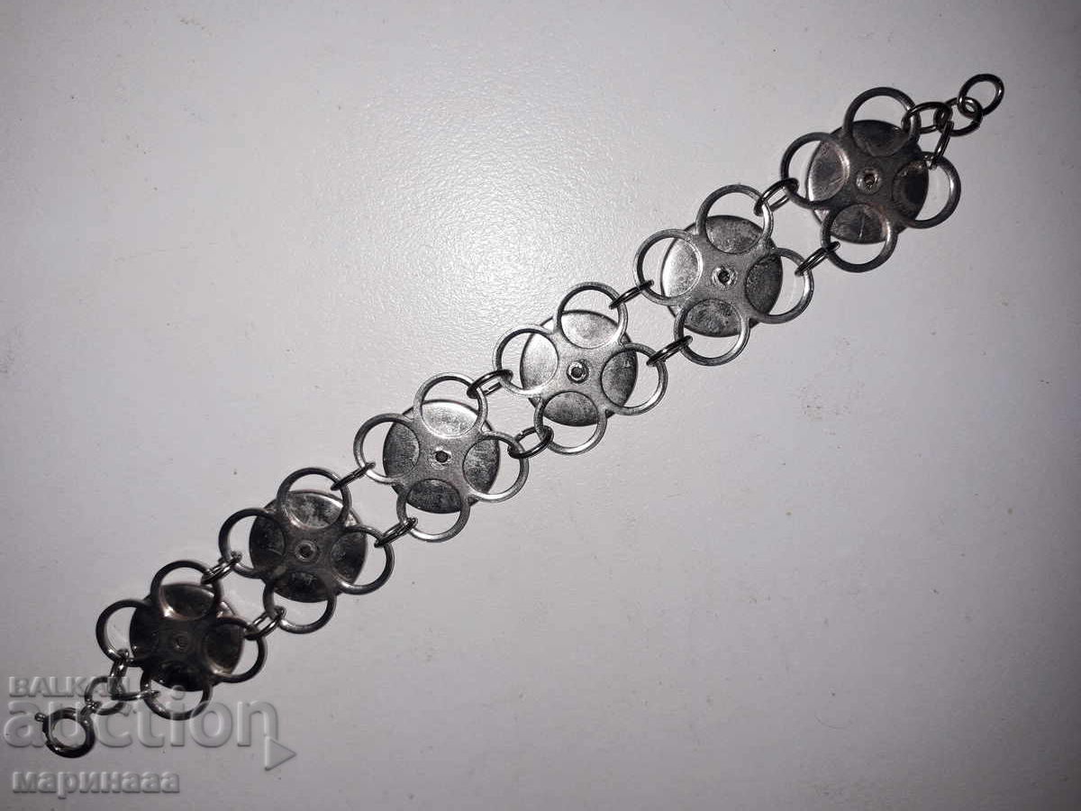 BRĂȚARĂ VECHE. CROM. BRONZ, CUPRU, EMAIL cu preț € 3.00 | 5.87 BGN
