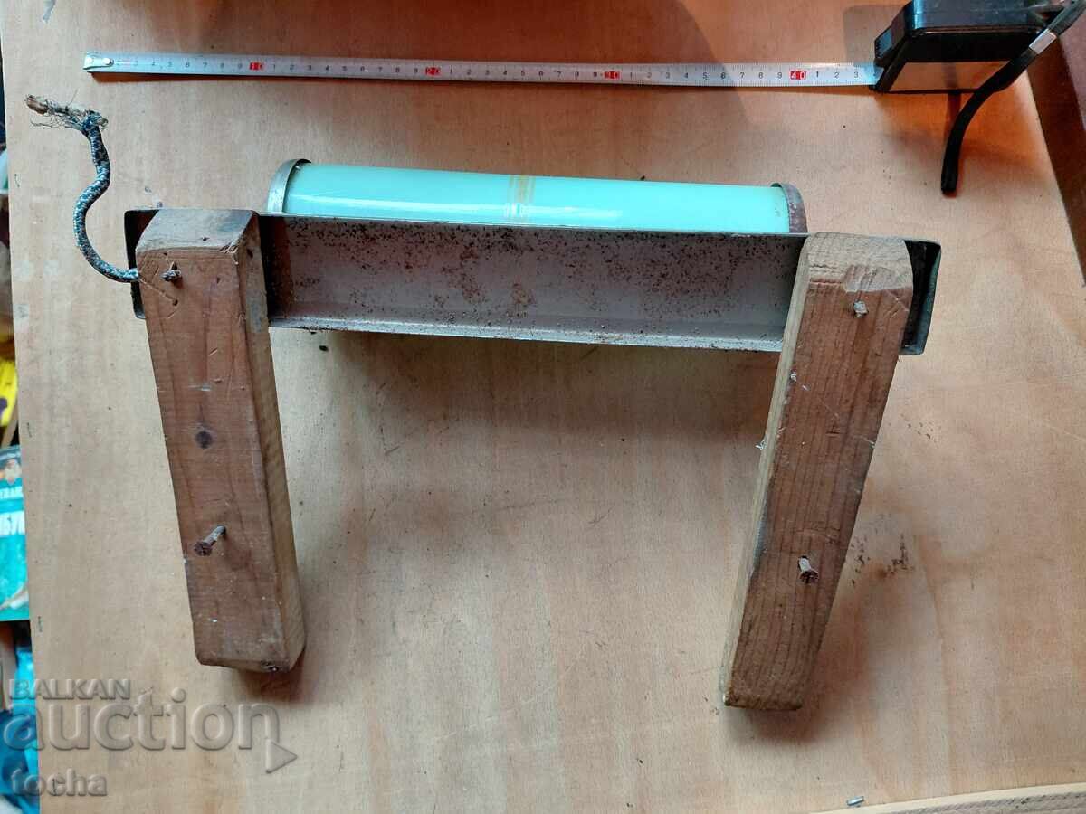 A 6-a lampă veche - 5
