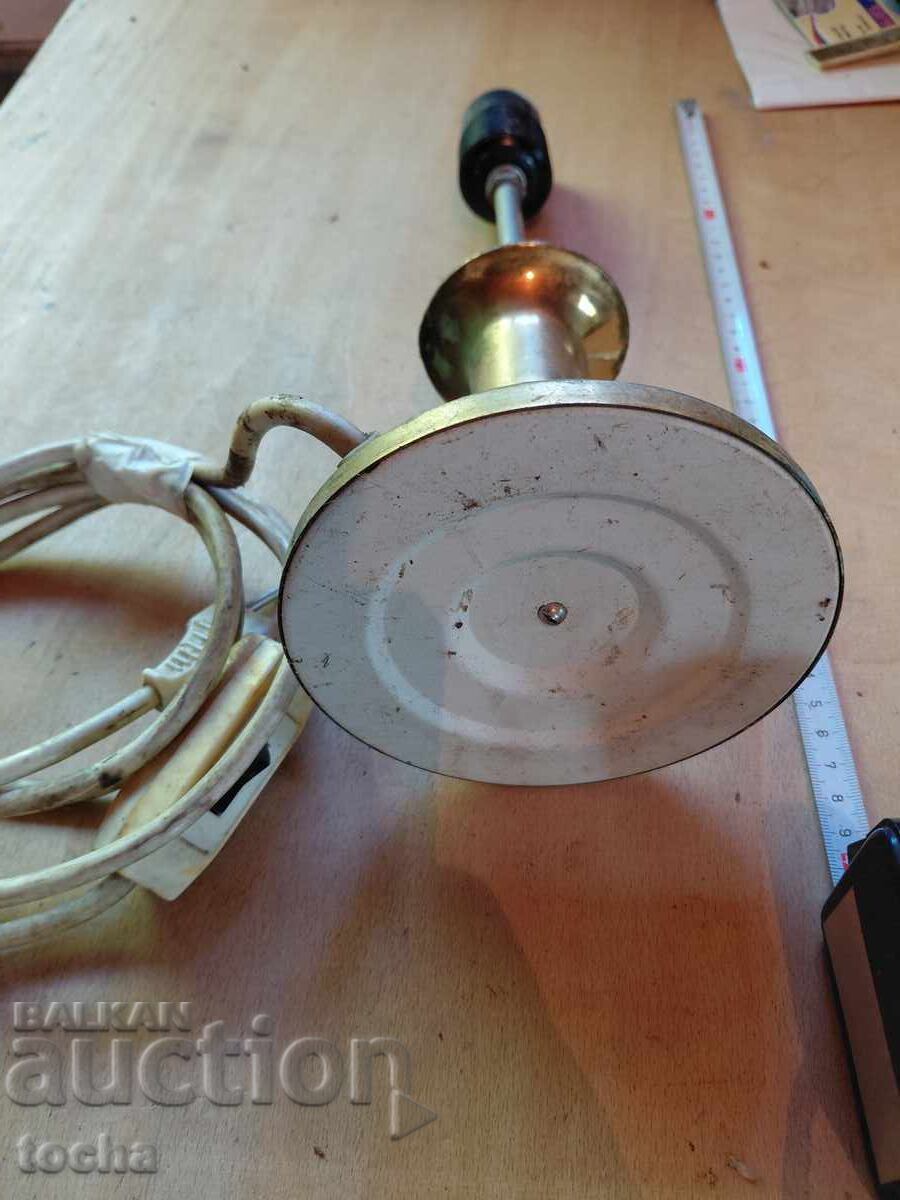 Licitație Lampă veche nr. 12, alamă/bronz
