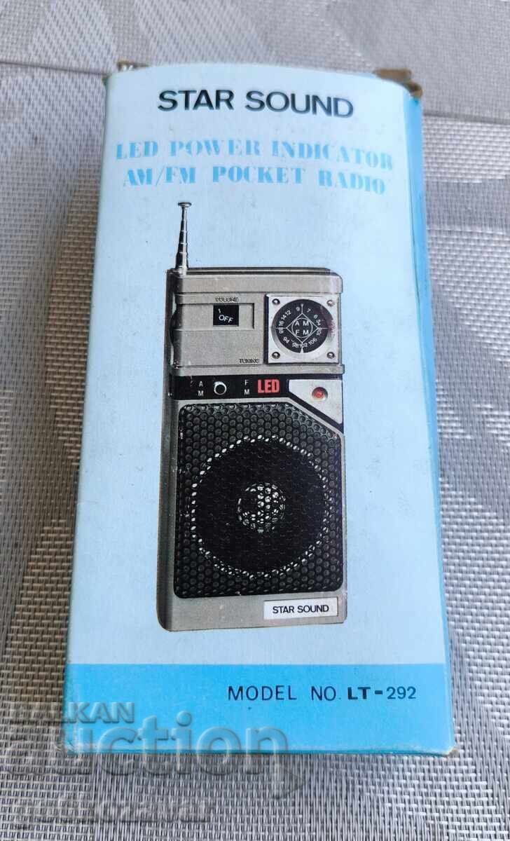 Licitație Radio portabil retro ! Nou-nouț ! Hong Kong ! Licitație Radio portabil retro ! Nou-nouț ! Hong Kong !
