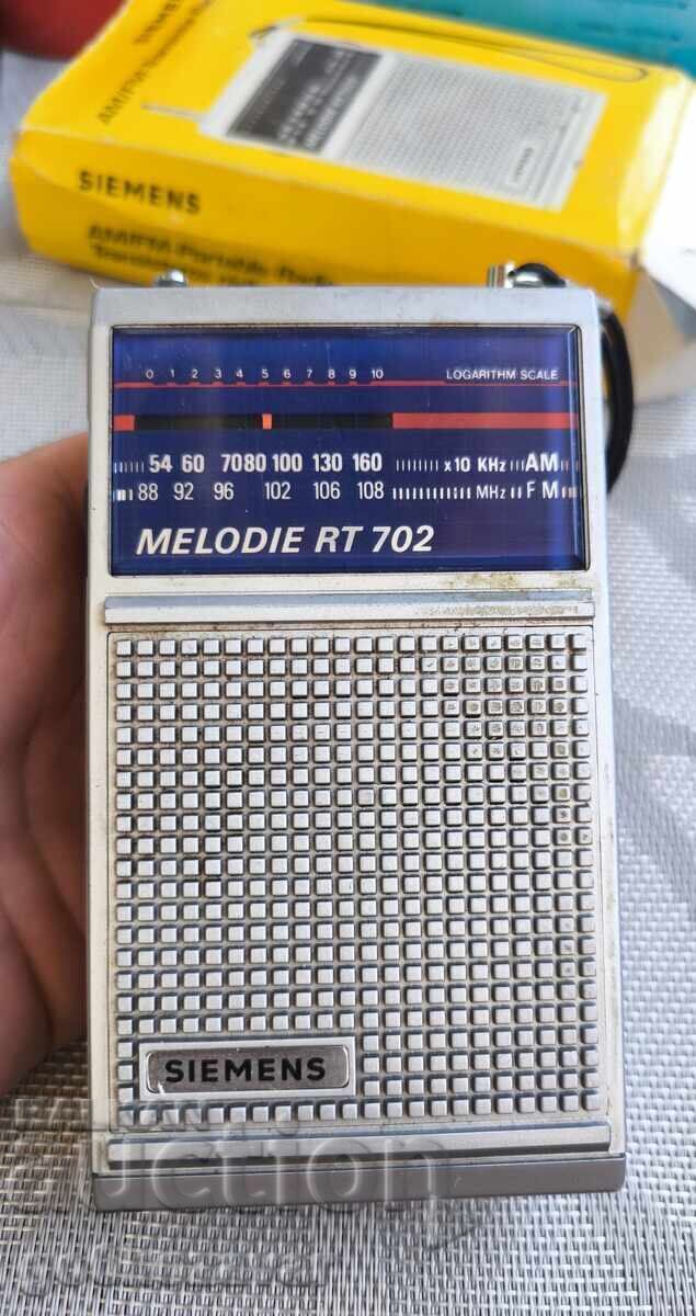 Livrarea Aparat radio vechi Siemens ! Nou, nefolosit ! Livrarea Aparat radio vechi Siemens ! Nou, nefolosit !