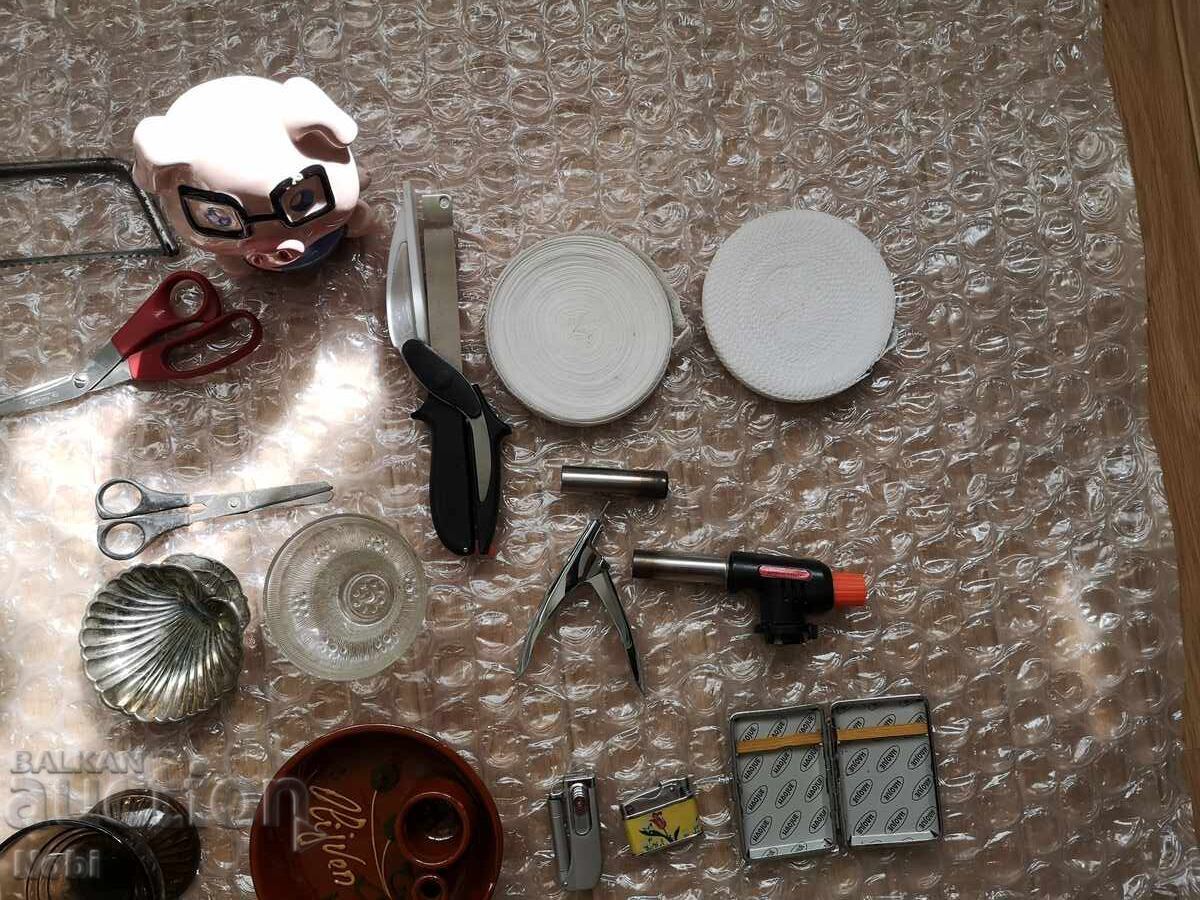Delivery of Lot of household utensils and tools