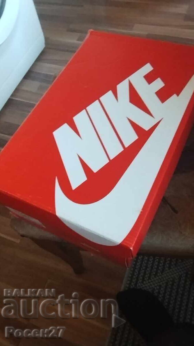Adidași Nike mărimea 43 Adidași Nike mărimea 43
