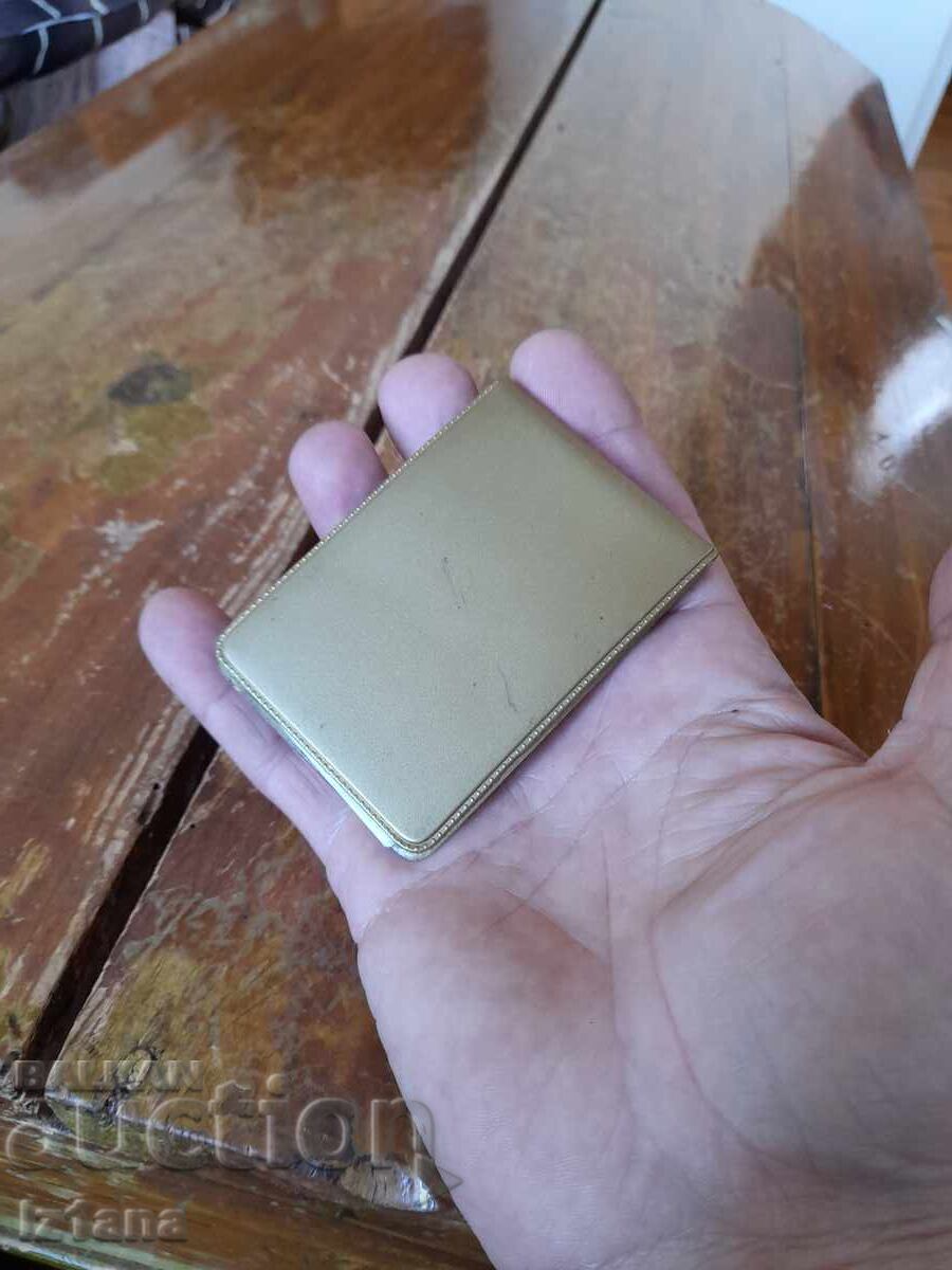 Card de acces vechi pentru toate tipurile de sport cu preț € 11.00 | 21.51 BGN