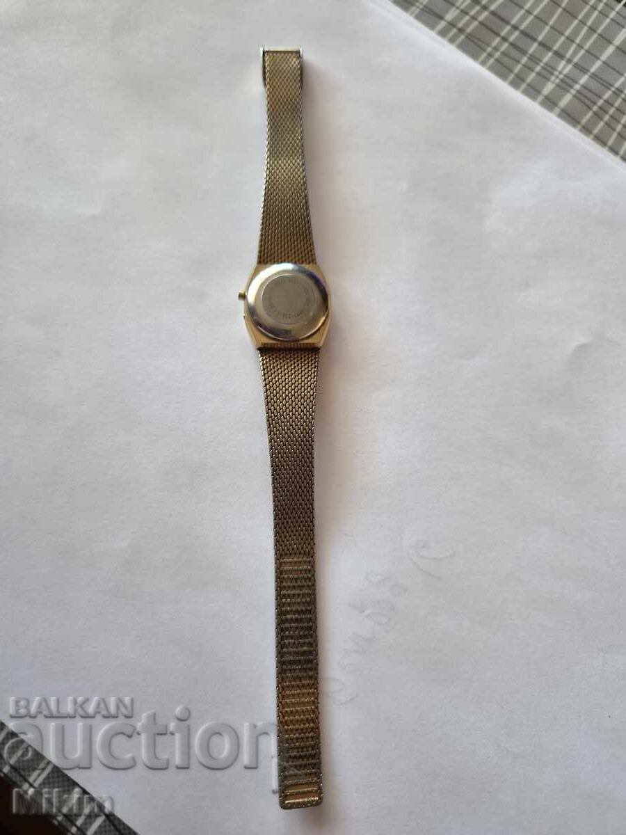 Auction Royal gold-plated watch Auction Royal gold-plated watch