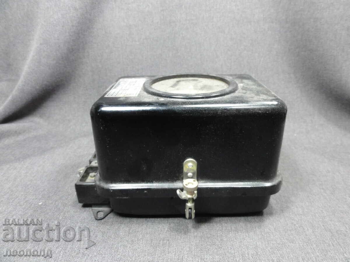 BZC STAR RETRO SOC COMUTATOR MECANIC DE TARIF KRIZIK cu preț € 0.01 | 0.02 BGN