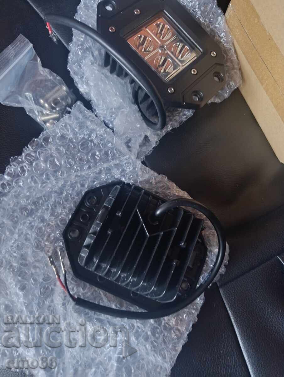 Livrarea 2 bucăți lumini LED pentru jeep / ATV