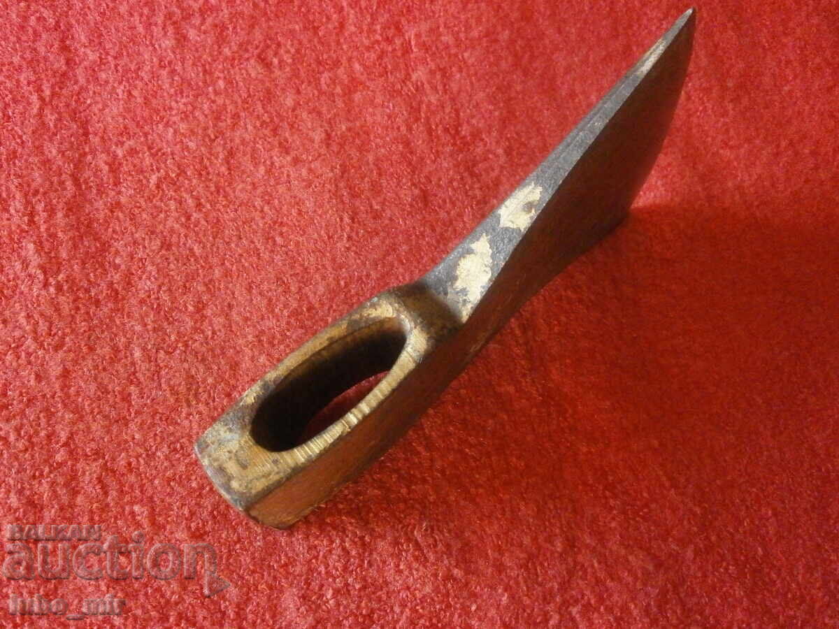 OLD GERMAN AXE - ADLER - 5