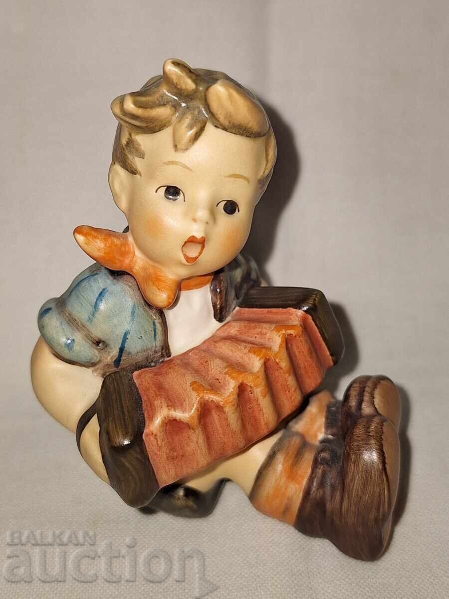Figurină veche din porțelan--Goebel--W.Germany cu preț € 30.00 | 58.68 BGN Figurină veche din porțelan--Goebel--W.Germany cu preț € 30.00 | 58.68 BGN
