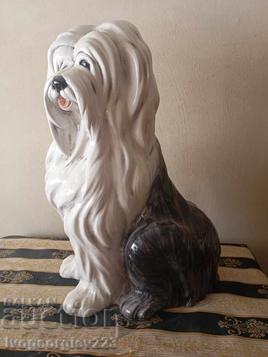 Dog figurine Dog figurine
