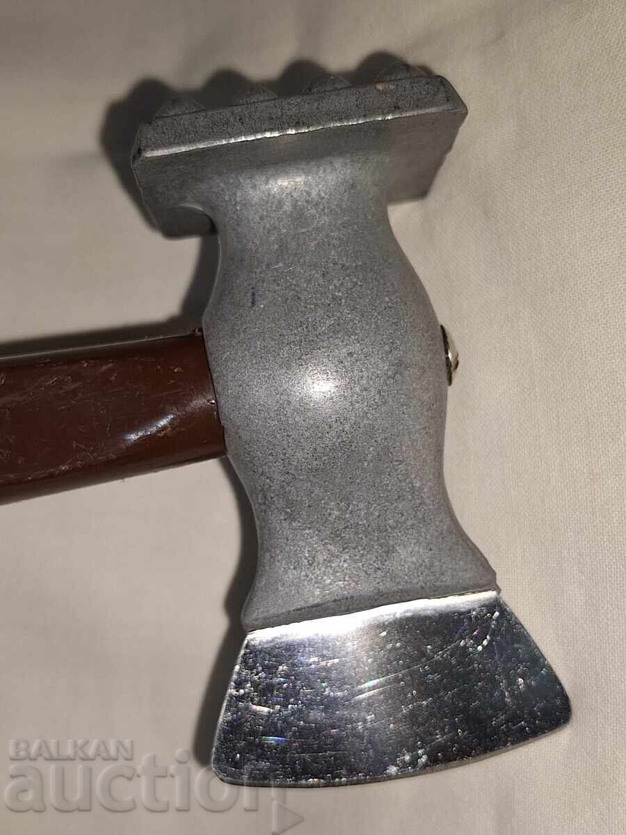 Ciocan pentru carne vintage de marcă suedeză cu preț € 35.00 | 68.45 BGN
