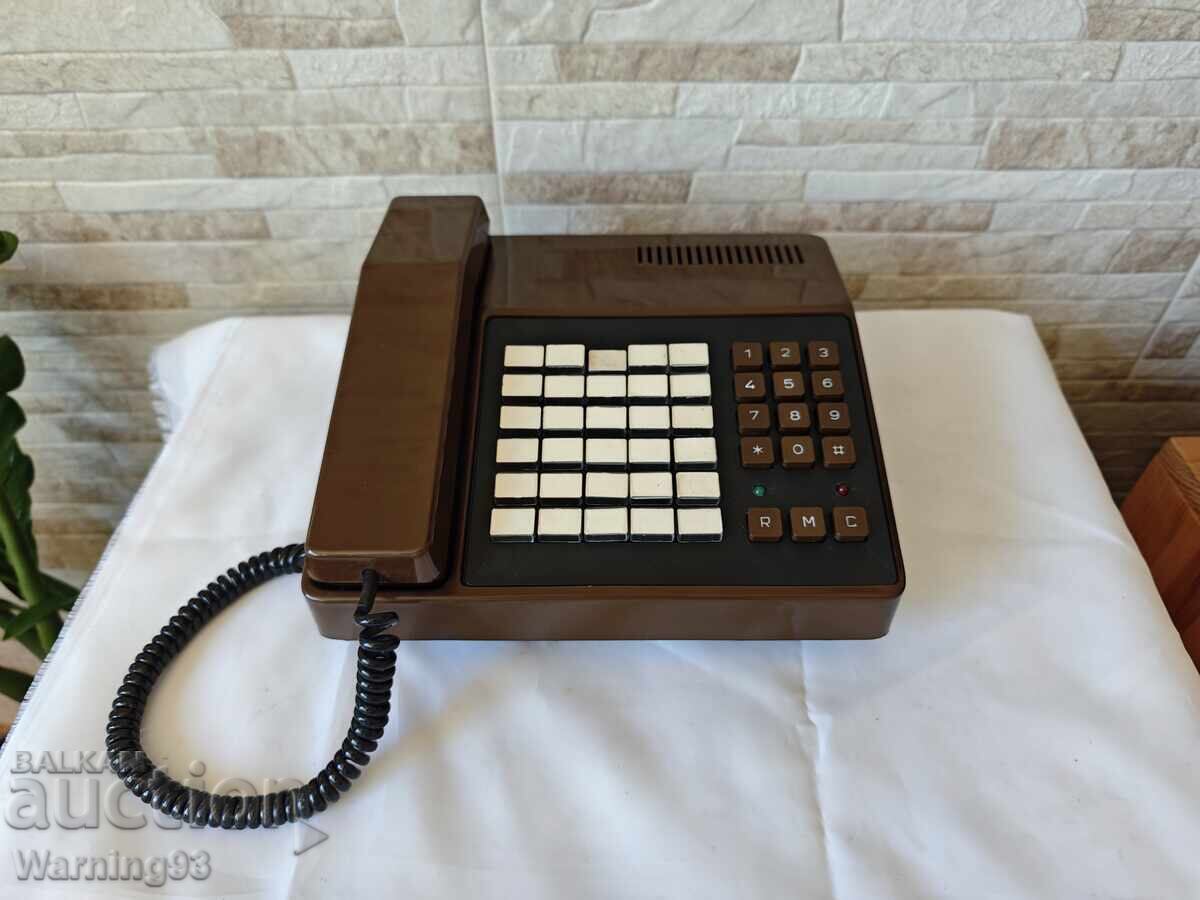 Telefon vechi bulgăresc cu receptor - RESPROM - AN-16 - rar cu preț € 45.00 | 88.01 BGN Telefon vechi bulgăresc cu receptor - RESPROM - AN-16 - rar cu preț € 45.00 | 88.01 BGN