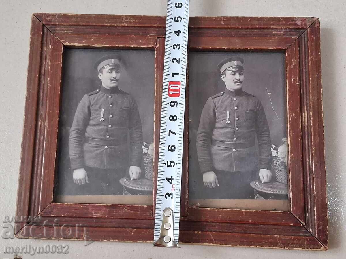 Fotografie veche în ramă, fotografie, portret soldat în uniformă - 5