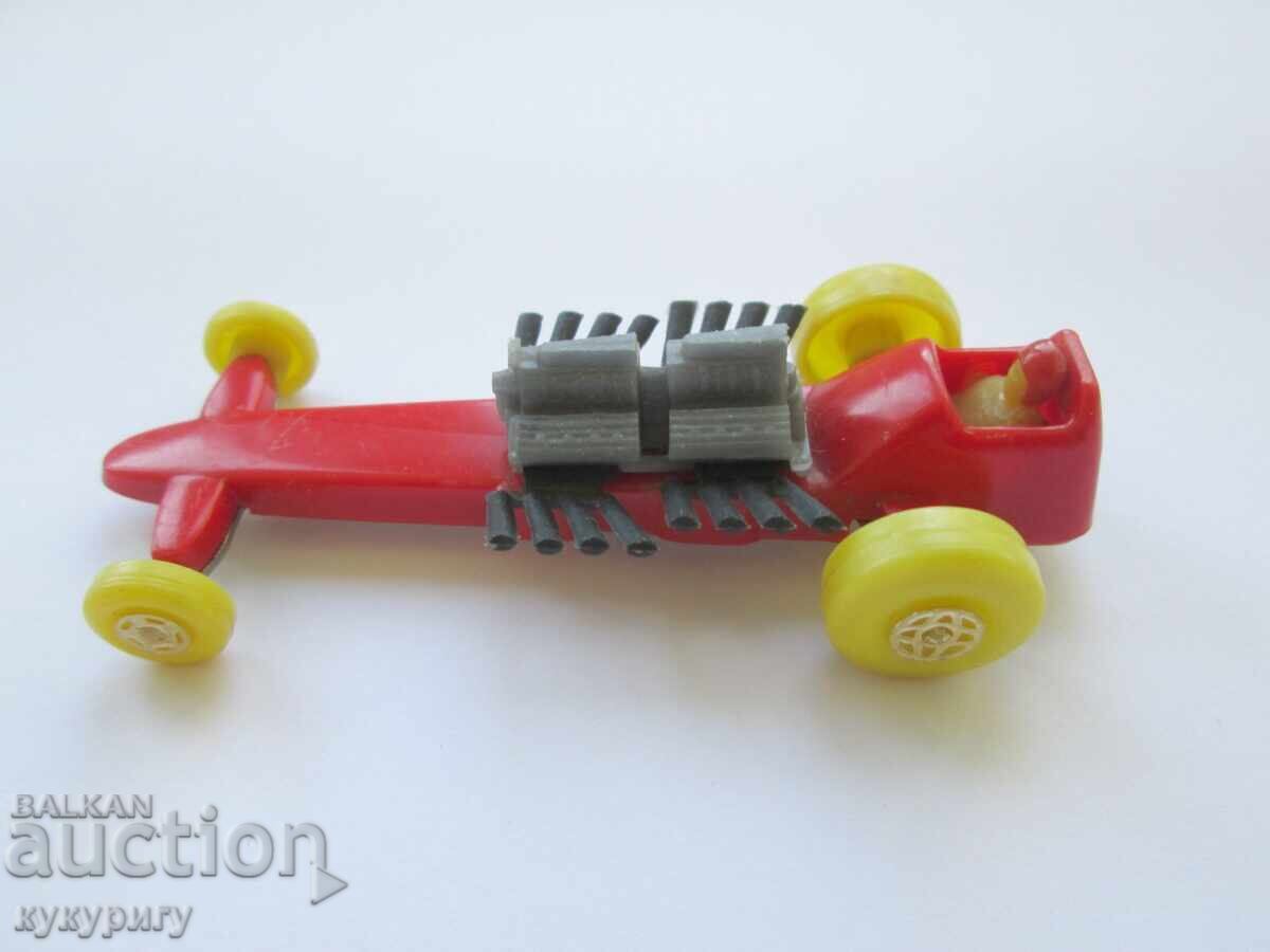 Veche jucărie socialistă pentru copii mașinuță de plastic dragster Veche jucărie socialistă pentru copii mașinuță de plastic dragster
