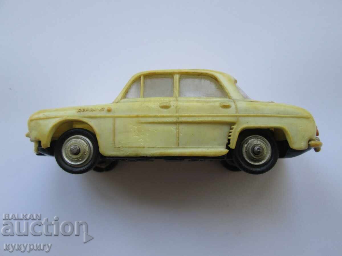 Стара Руска СССР детска пластмасова количка Renault Dauphine с цена € 20.00 | 39.12 лв.
