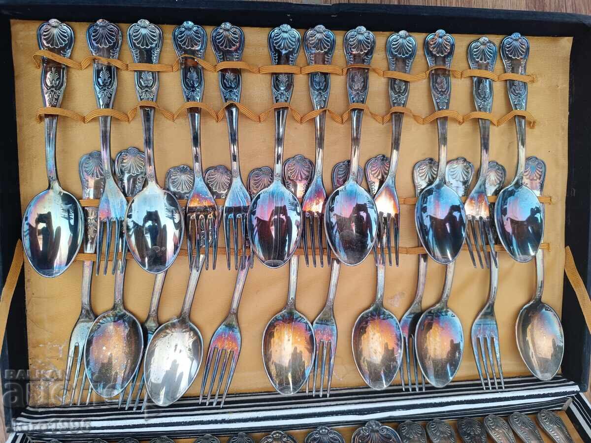 Retro vintage cutlery set in original case - 5