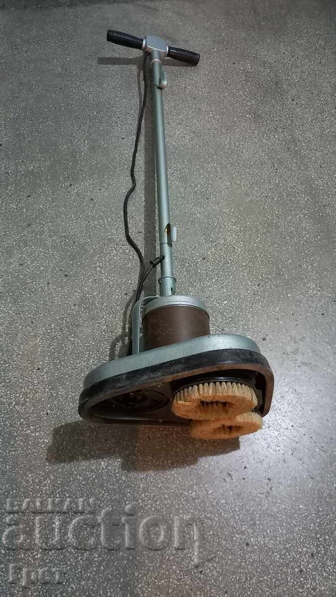 Mașină de lustruit parchet și pardoseli EPM-2 (URSS) cu preț € 39.99 | 78.21 BGN