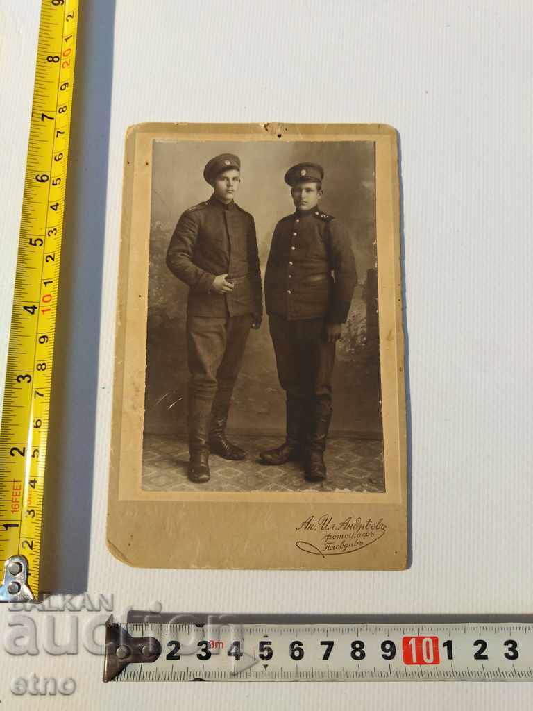 1917 FOTOGRAFIE ȚARISTĂ PE CARTON - SABIE, PUȘCĂ, ORDIN, BAIONETĂ, UNIFORMĂ