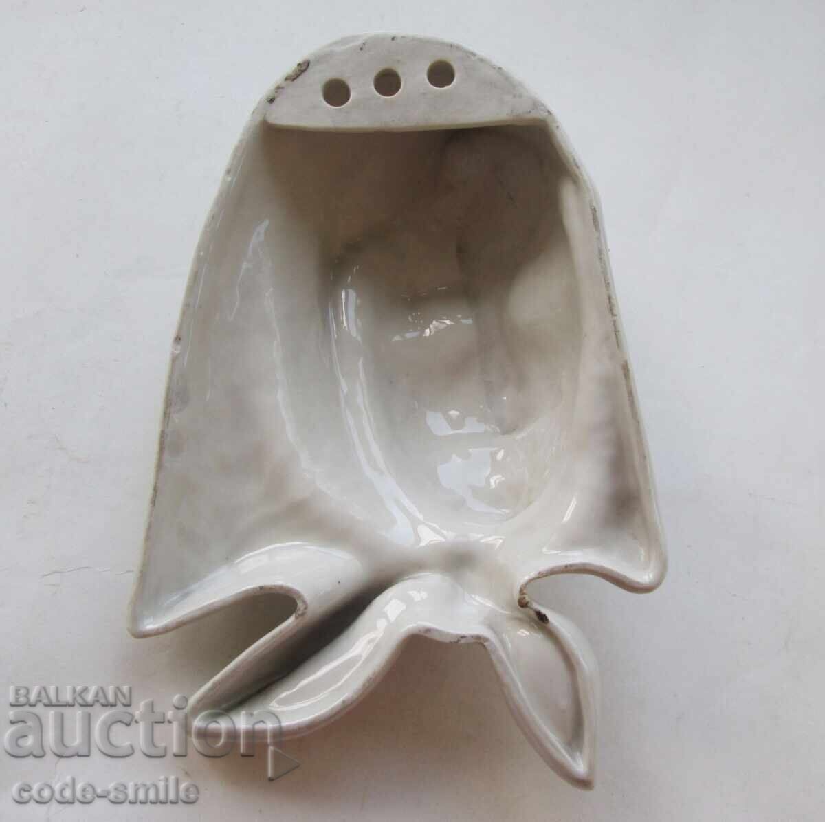 Vintage Bulgarian porcelain female face wall figurine - 5 Vintage Bulgarian porcelain female face wall figurine - 5