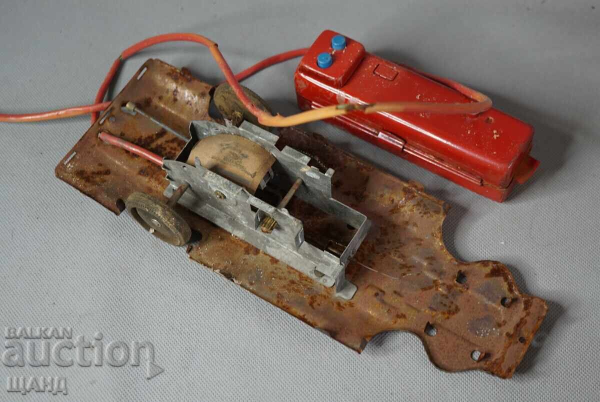 Piese vechi pentru mașinuță metalică japoneză cu preț € 2.50 | 4.89 BGN
