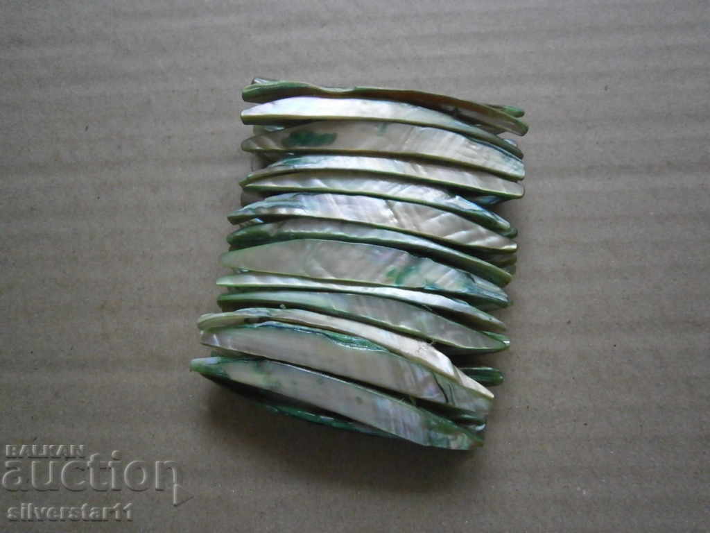 Auction  an ancient saddle bracelet