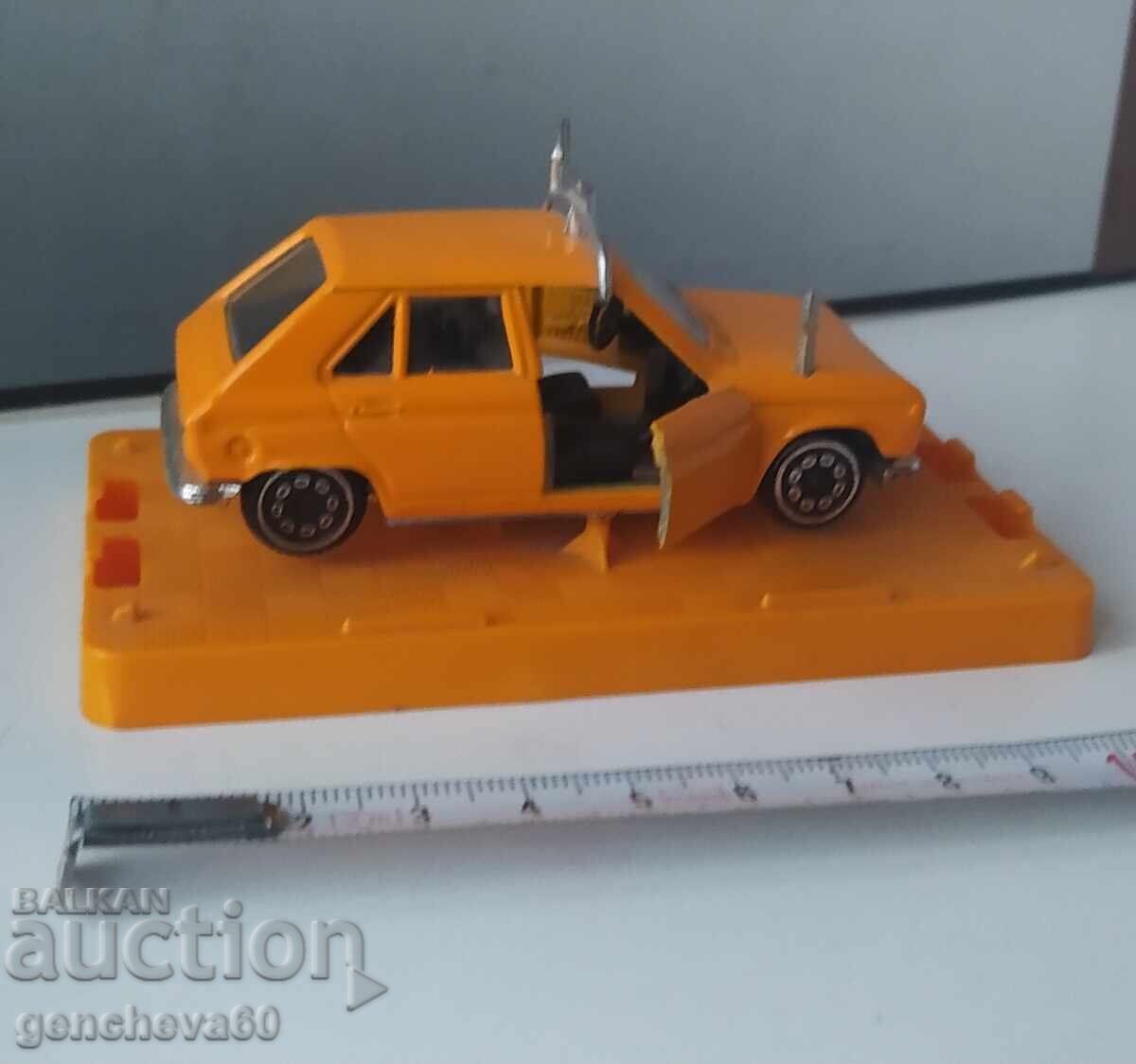 PEUGEOT 104 TAXI - mașină de colecție din metal - 5