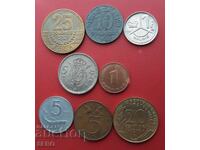 Mixed lot of 8 coins