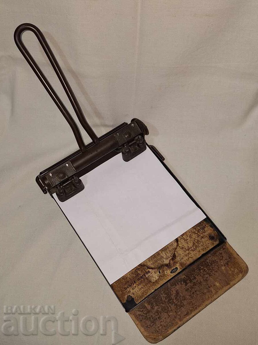 Παράδοση Vintage σουηδικός επώνυμος μπρούτζινος διατρητής εγγράφων