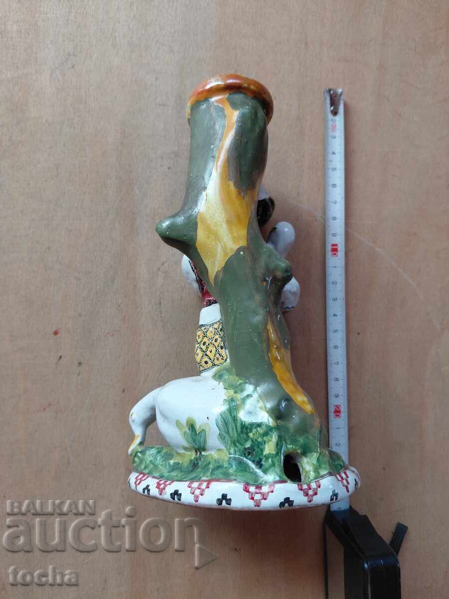 A 2-a figurină - vază, porțelan, ceramică - 6