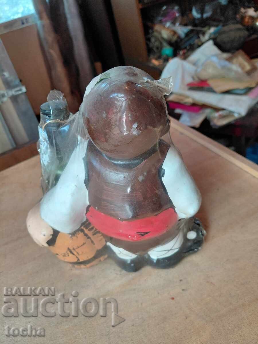 Licitație Figurină ceramică „Bețivul”