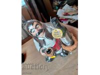 Figurină ceramică Bețivul