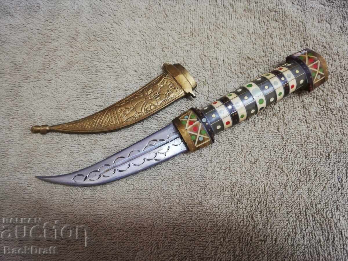 Pumnal arab, camă, cuțit, kumaya, jambiya, hanjar, lamă, teacă Pumnal arab, camă, cuțit, kumaya, jambiya, hanjar, lamă, teacă