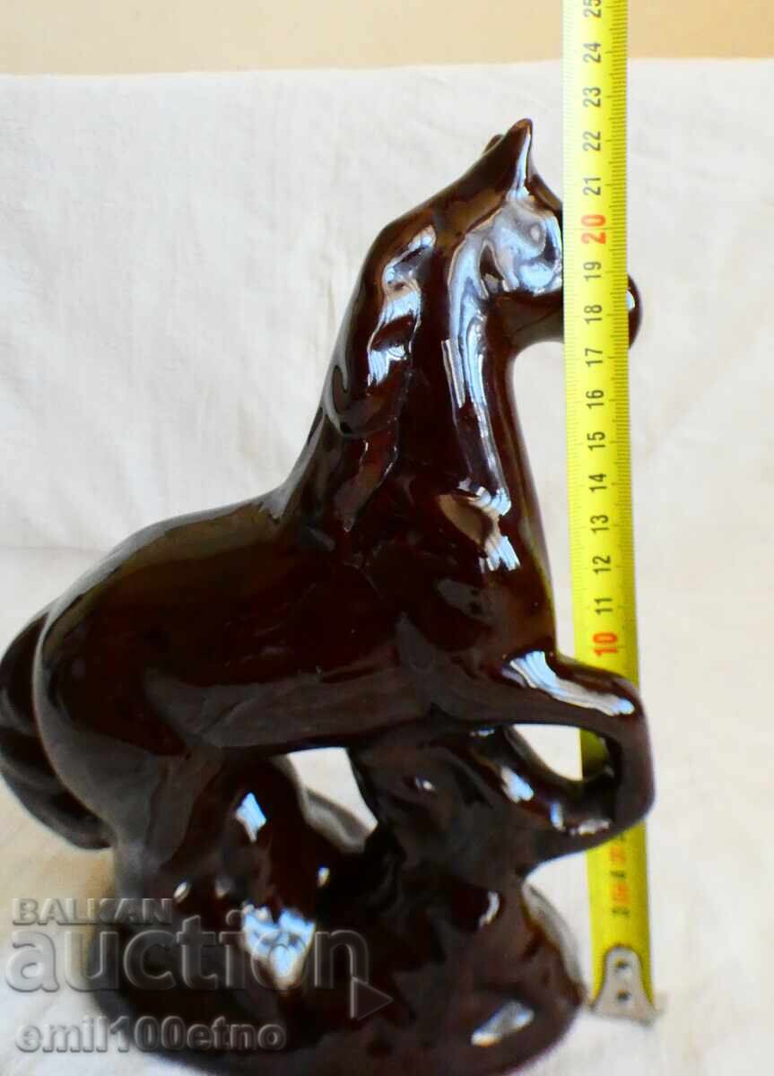 Ceramic horse figurine - 6