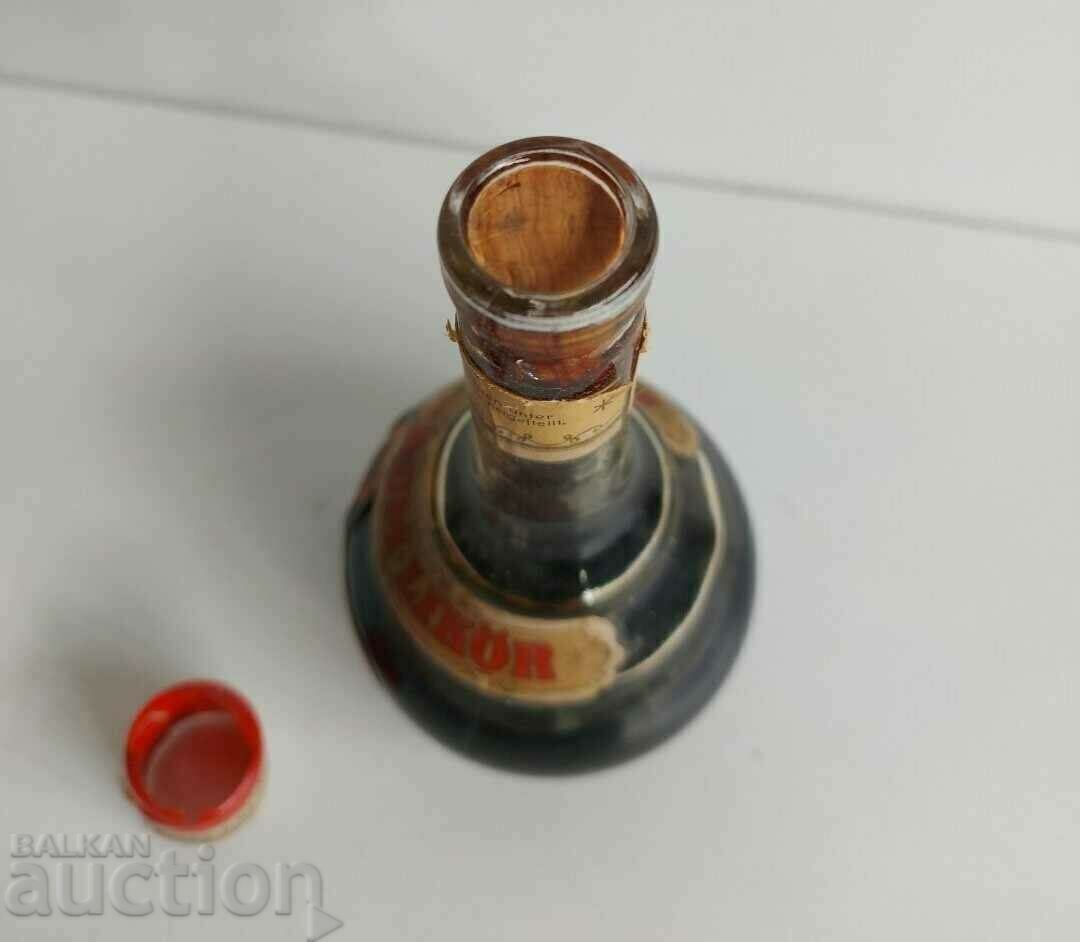 . OLD BOTTLE OF RUM HALF-FULL UNUSED with price € 4.00 | 7.82 BGN . OLD BOTTLE OF RUM HALF-FULL UNUSED with price € 4.00 | 7.82 BGN