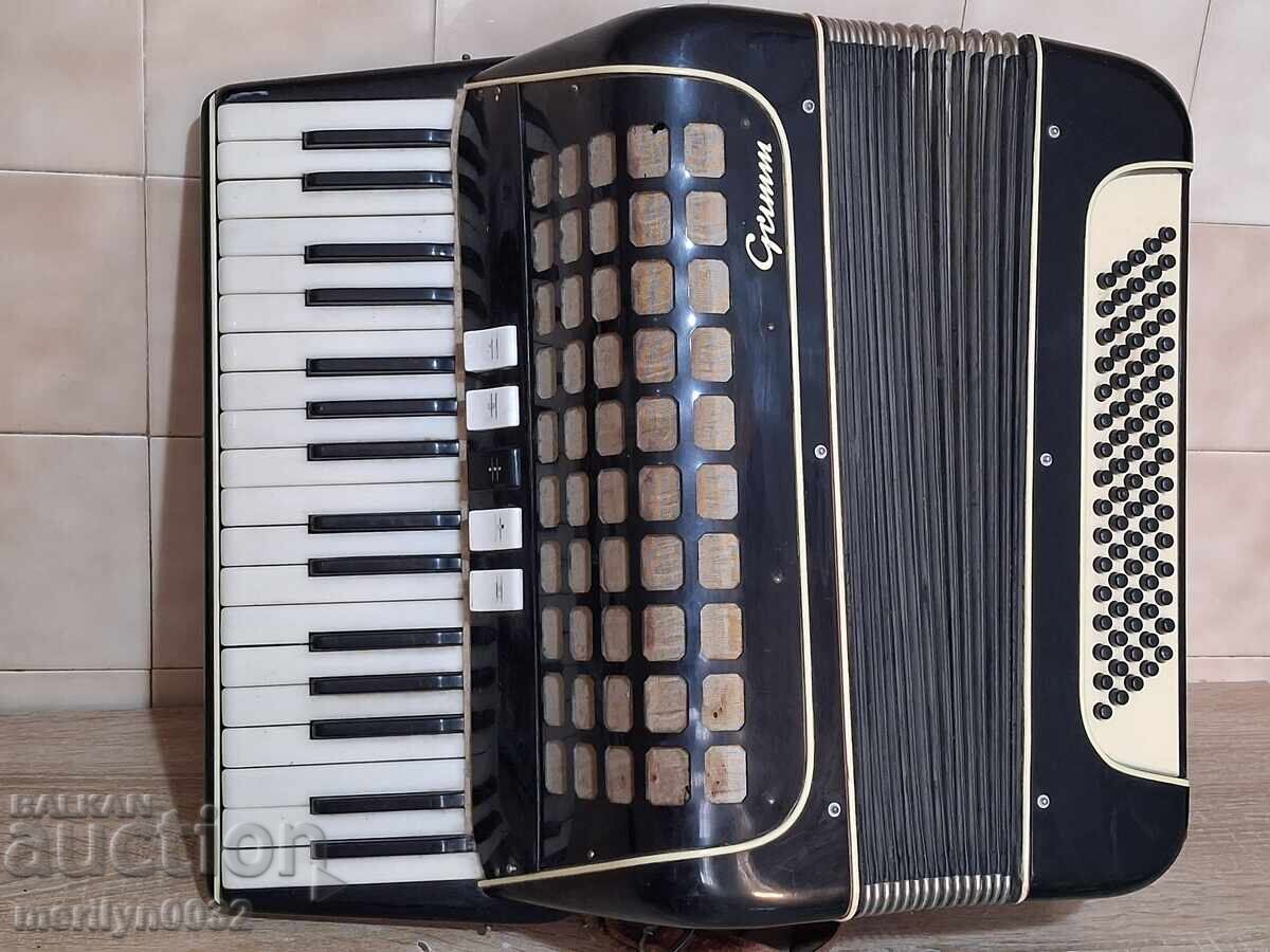 Acordeon vechi "GRIMM" 80 bași instrument muzical FUNCȚIONEAZĂ cu preț € 78.50 | 153.53 BGN