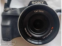 Aparat foto digital Sony Vario-Sonnar Carl Zeiss
