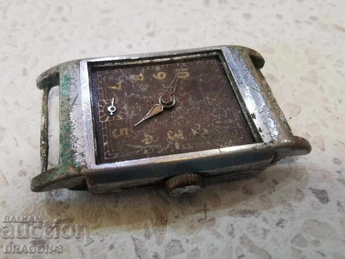 ΕΛΒΕΤΟΣ με τιμή € 8.00 | 15.65 BGN