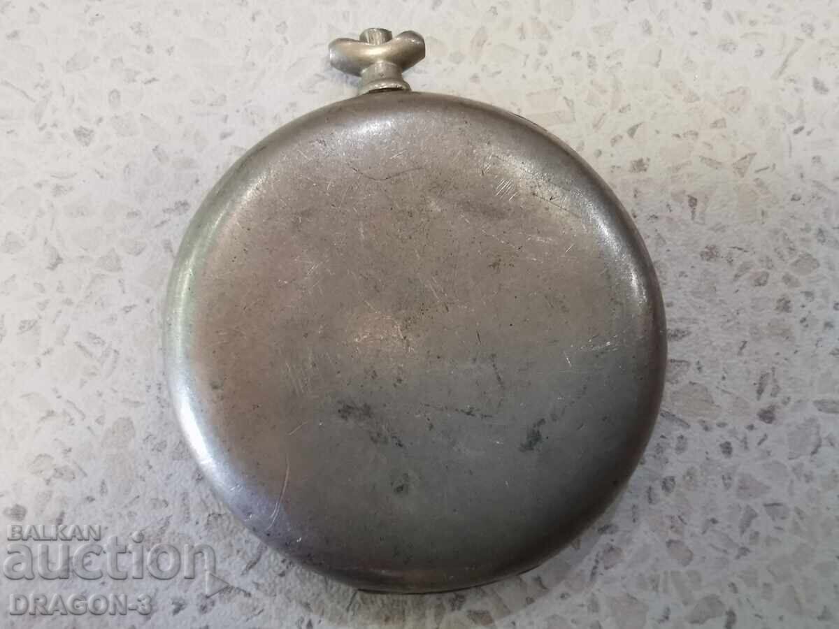 Licitație MOVADO