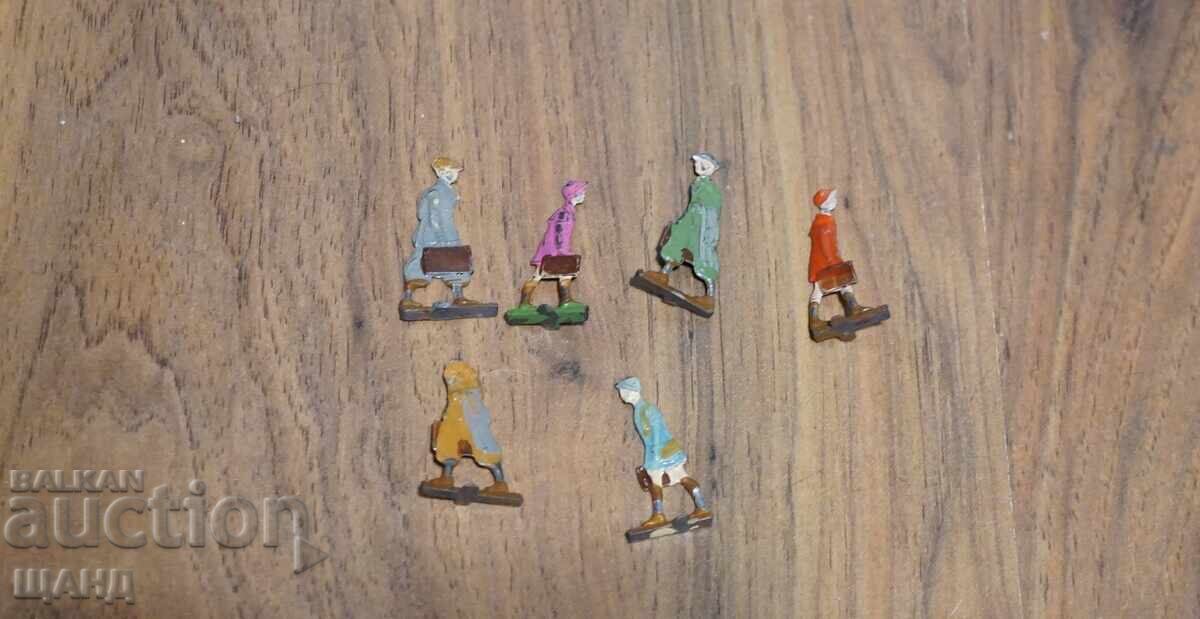Licitație Joc de societate german din 1930 cu figurine de plumb, instrucțiuni și cutie