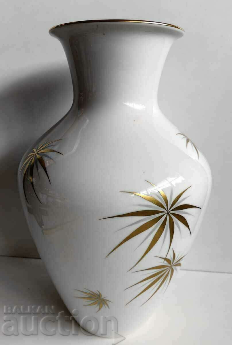 . BAVARIA VAZA DE PORCELAN MARCAT DE LUX URIASA . BAVARIA VAZA DE PORCELAN MARCAT DE LUX URIASA