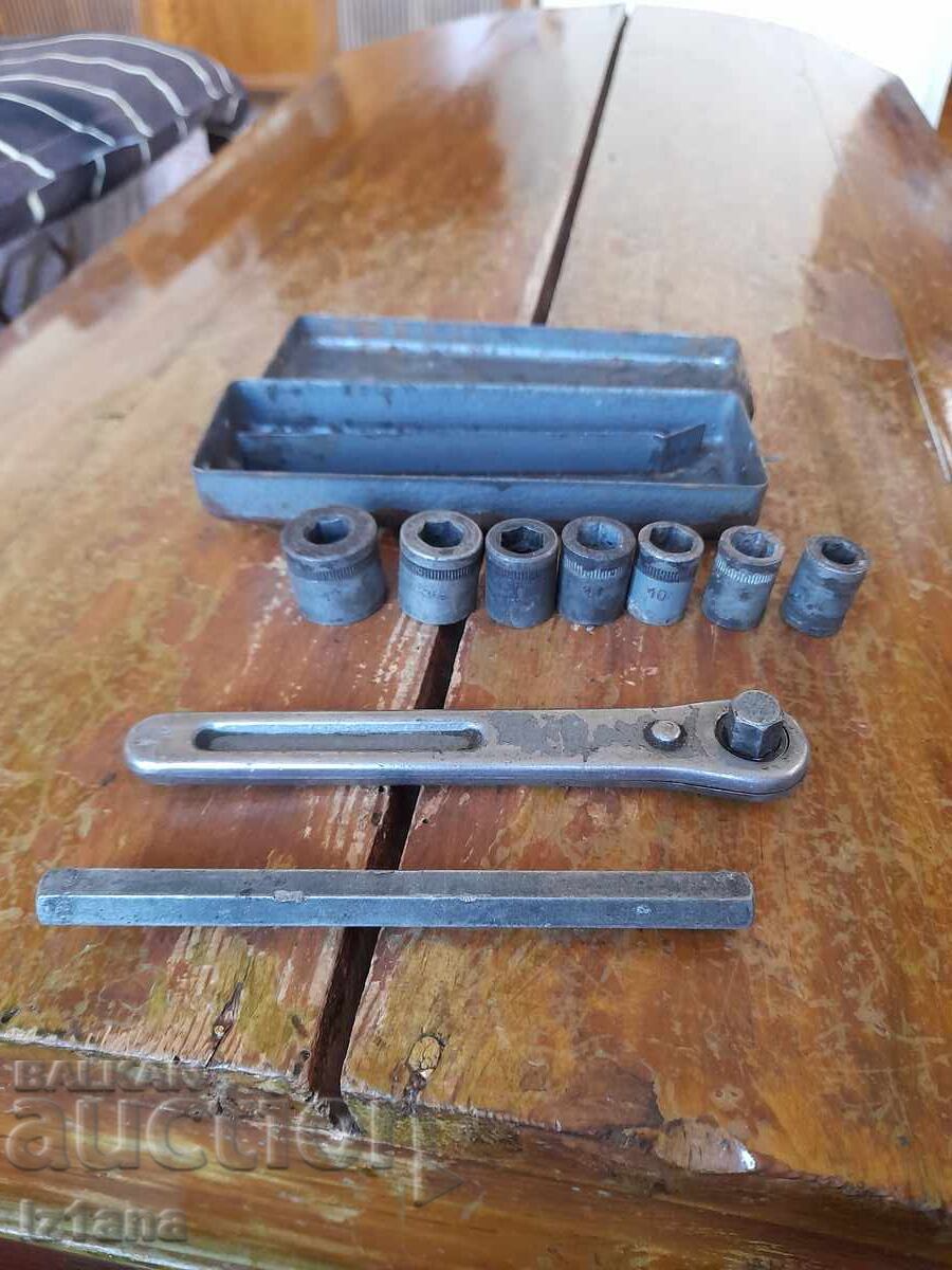 Auction  Vintage socket set