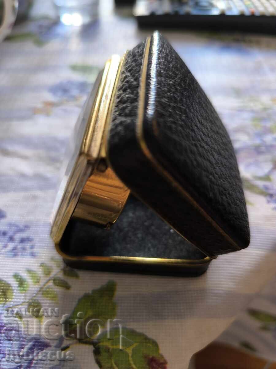 Ceas de masă german marca Blessing cu preț € 22.00 | 43.03 BGN