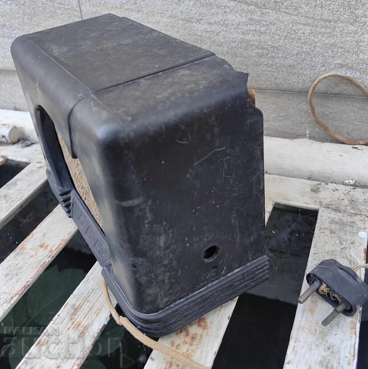 VECHE PRIZĂ RADIO DIN BACLITĂ, NEFUNCȚIONALĂ, RADIO PENTRU INTERIOR - 5 VECHE PRIZĂ RADIO DIN BACLITĂ, NEFUNCȚIONALĂ, RADIO PENTRU INTERIOR - 5
