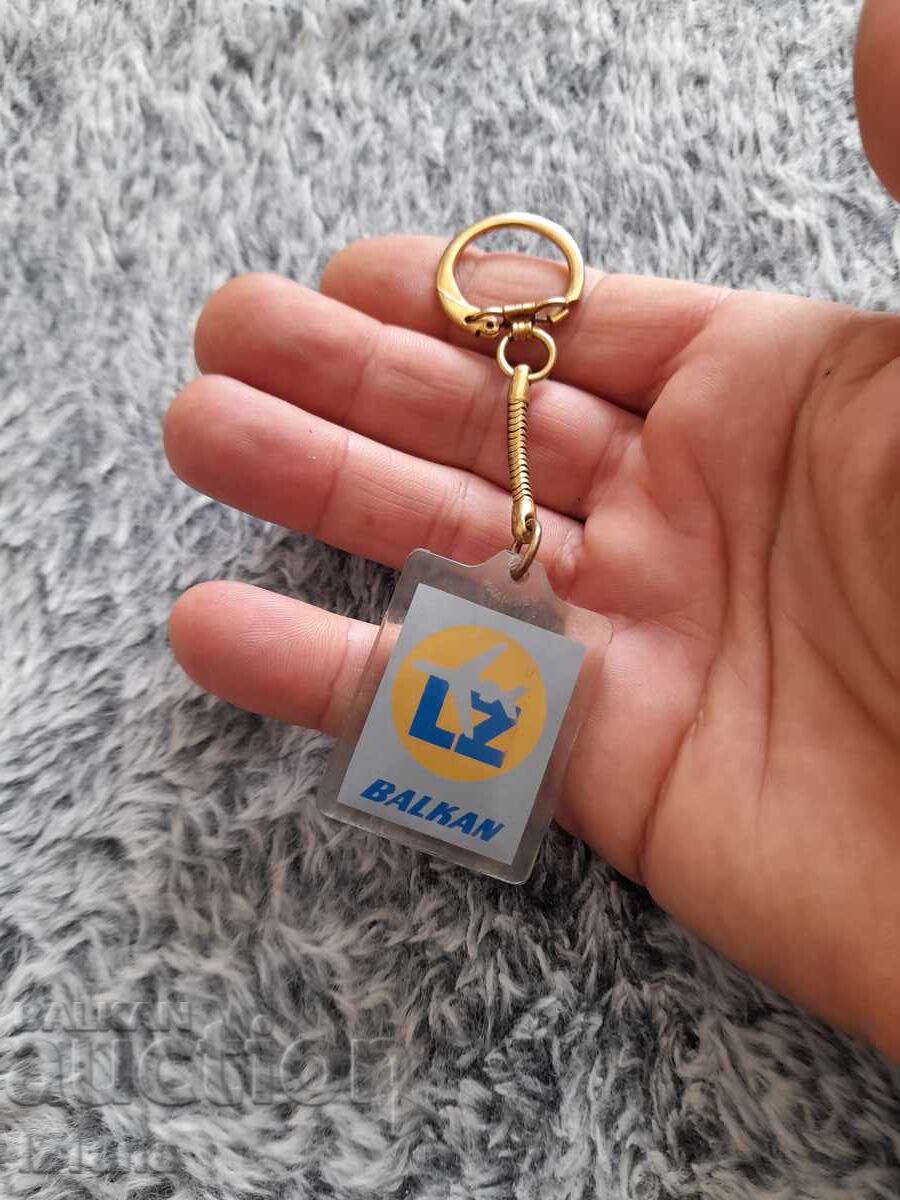 Breloc vechi LZ, BGA Balkan cu preț € 26.00 | 50.85 BGN