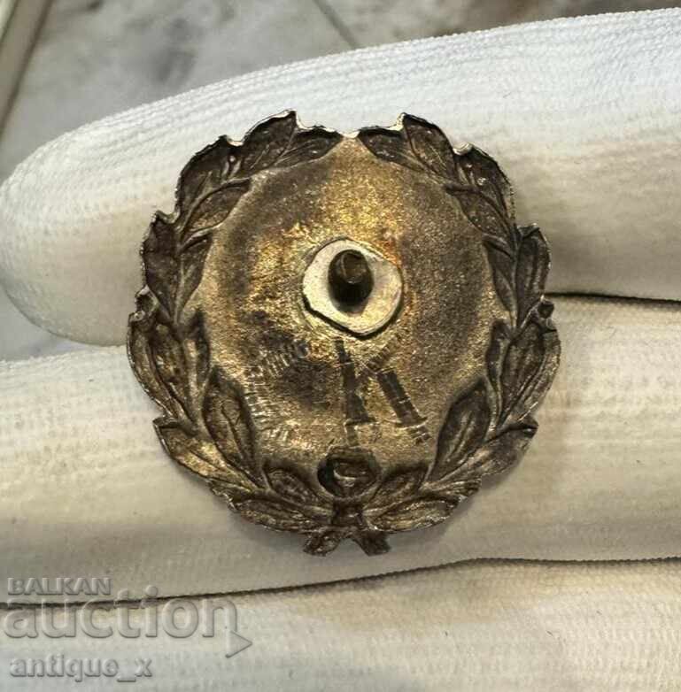 Auction  Union of Bulgarian-Soviet Societies - enamel badge - screw-back