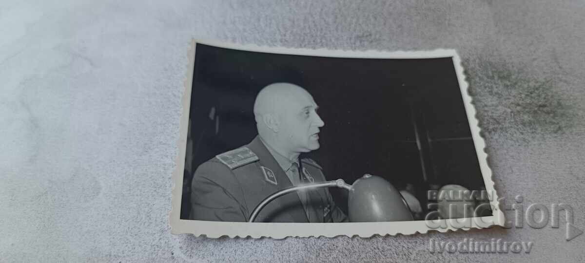 Fotografie Colonel Ivan Kamberov