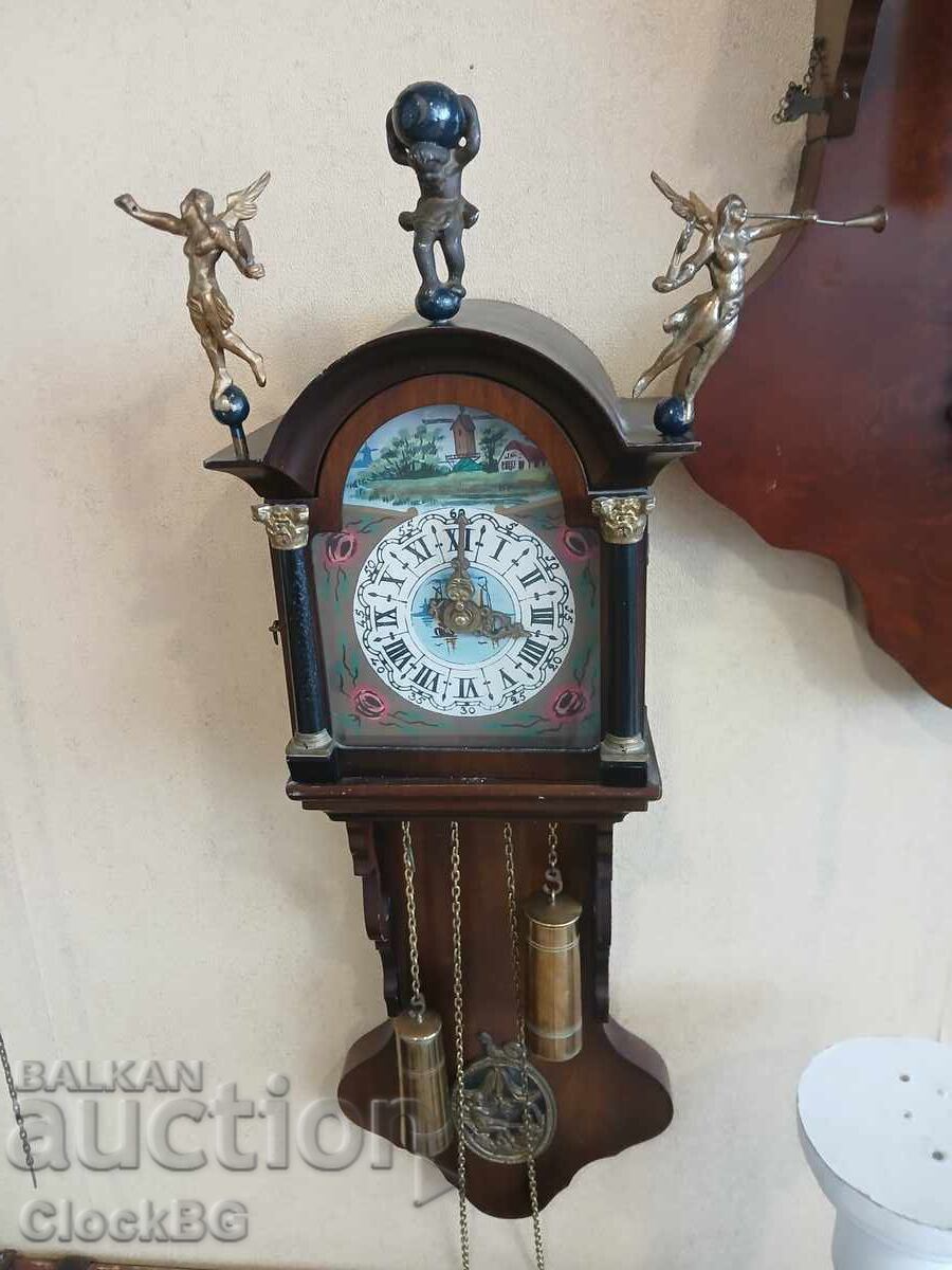 Ολλανδικό ρολόι τοίχου με βαρίδια