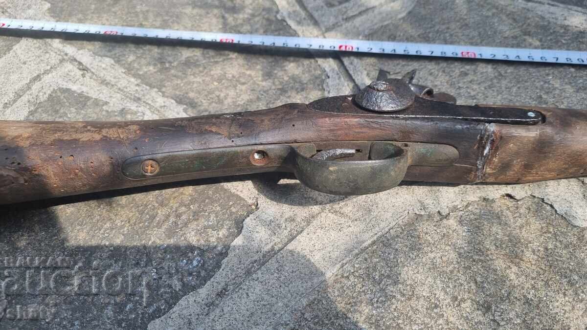 Old haiduk percussion rifle. Combat model - 5