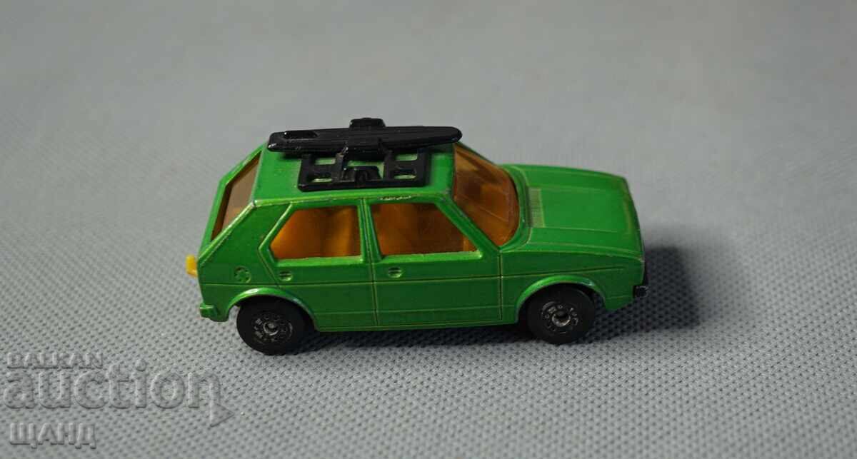 Licitație MATCHBOX UK VW GOLF Mașinuță metalică de jucărie